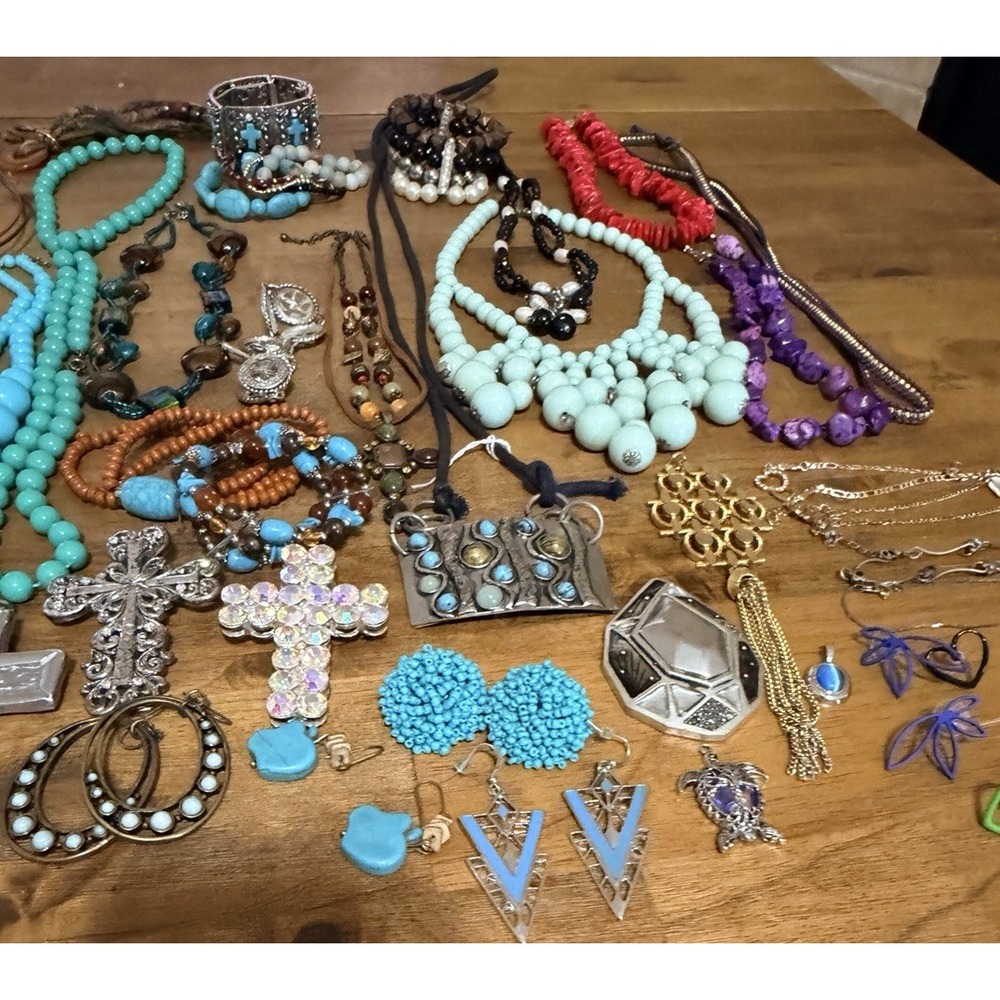 3‎ LBS Jewelry Vintage Modern 93 Pieces Necklace Earrings Bracelet - Picture 14 of 16